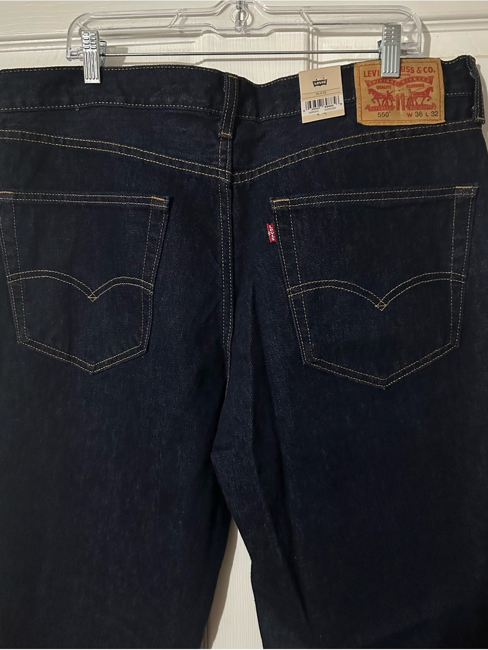 Levi's Men’s 550 Relaxed Fit Jeans in Dark Indigo Wash